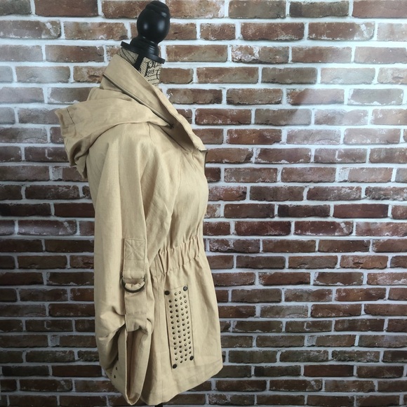 Black Label Pink hooded jacket - Picture 8 of 8